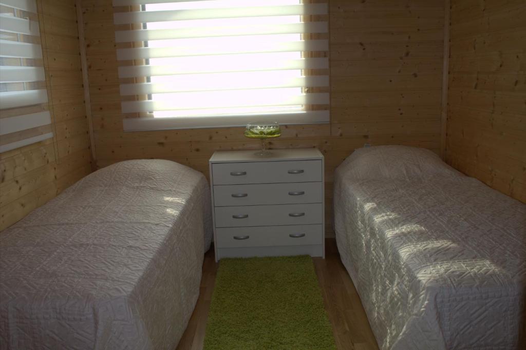 Les Chalets Fleurs De France - Kota Saint-Dalmas ห้อง รูปภาพ