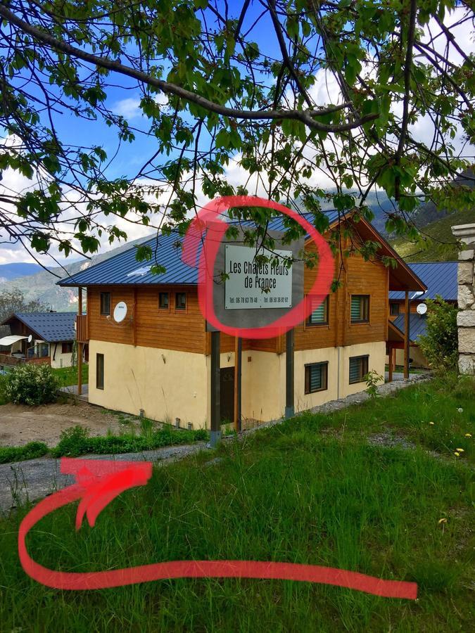 Les Chalets Fleurs De France - Kota Saint-Dalmas ภายนอก รูปภาพ