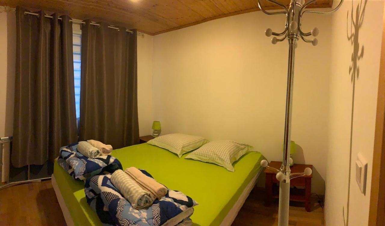Les Chalets Fleurs De France - Kota Saint-Dalmas ภายนอก รูปภาพ