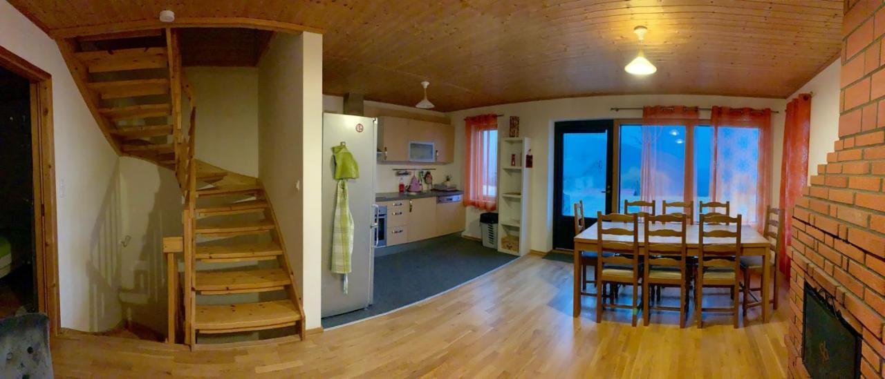 Les Chalets Fleurs De France - Kota Saint-Dalmas ภายนอก รูปภาพ